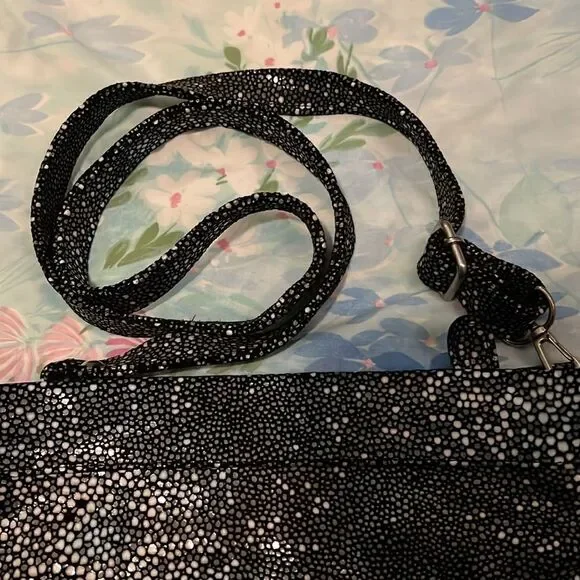 CoFi Mollie Cross-Body Convertible - Picture 4 of 12